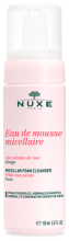 Micellar Foaming Cleanser met rozenblaadjes